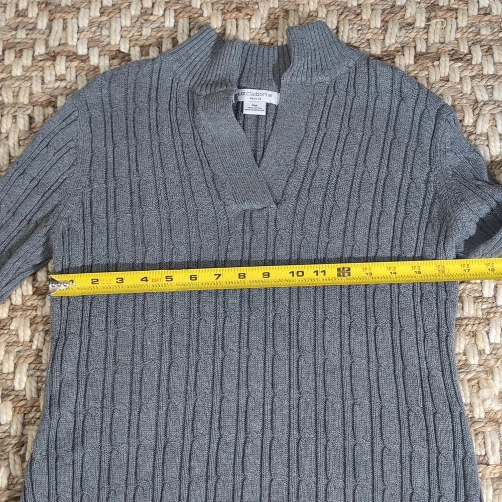 Liz Claiborne Grey Cotton Sweater - Picture 6 of 6